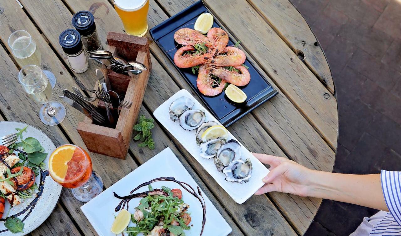 Caledonian Inn 로브 외부 사진